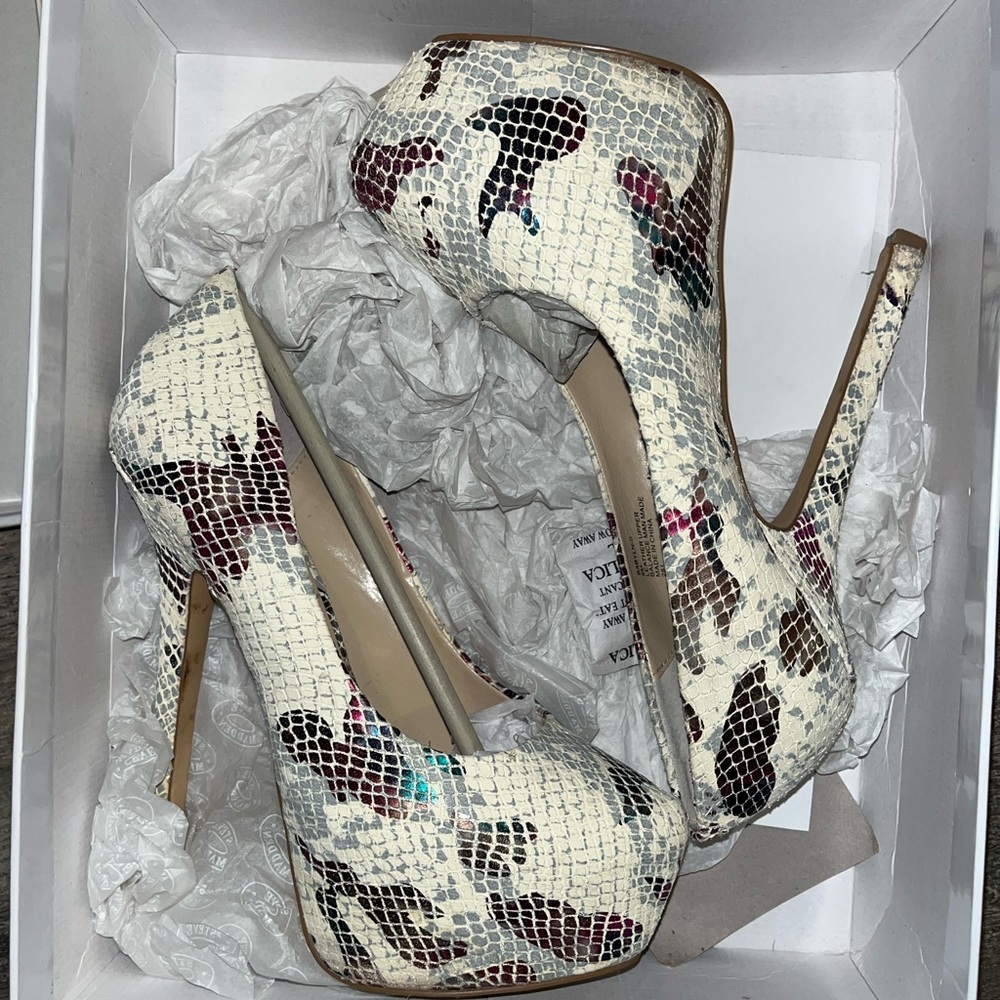 Steve madden heels
